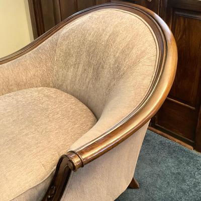 LOT 61: Schnadig International Corporation Upholstered Arm Chair with Two Accent Pillows