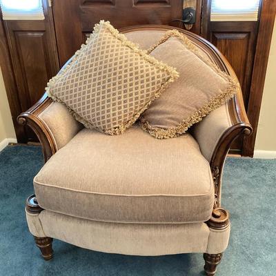 LOT 61: Schnadig International Corporation Upholstered Arm Chair with Two Accent Pillows