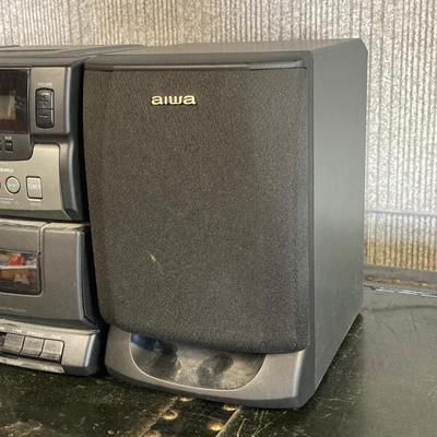 LOT 67: Aiwa Portable Compact Disc Stereo System Model No. LCX-100U with Remote