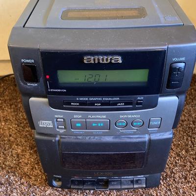 LOT 67: Aiwa Portable Compact Disc Stereo System Model No. LCX-100U with Remote
