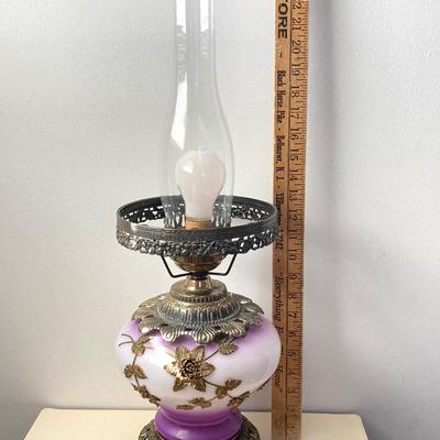 LOT 70: Stunning Vintage Gone with the Wind Hurricane Lamp