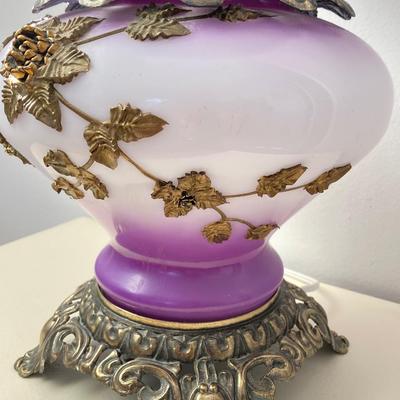 LOT 70: Stunning Vintage Gone with the Wind Hurricane Lamp