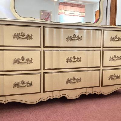 LOT 72: Vintage Bassett Furniture Industries, Inc. Five Piece Deauville White Provincial Bedroom Set