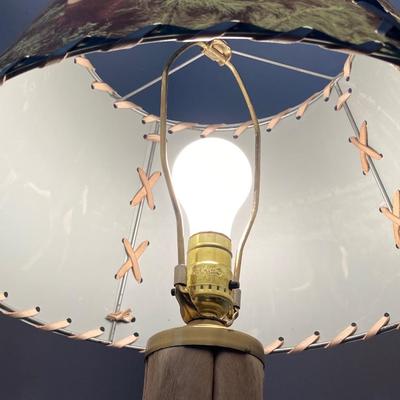 LOT 75: Vintage Deer Hoof / Leg Table Lamp