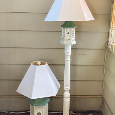 LOT 76: Pair of Wooden Bird House Style Lamps