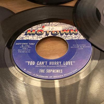 LOT 78: Vintage Vinyl - Albums, Record Holder and 45s (Frank Sinatra, Beatles, Rolling Stones and More