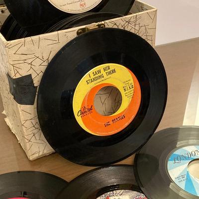 LOT 78: Vintage Vinyl - Albums, Record Holder and 45s (Frank Sinatra, Beatles, Rolling Stones and More