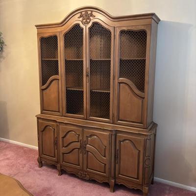 LOT 87: Vintage Dining Room Set: Table w/6 Chairs China Cabinet & Buffet/Server