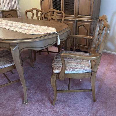 LOT 87: Vintage Dining Room Set: Table w/6 Chairs China Cabinet & Buffet/Server