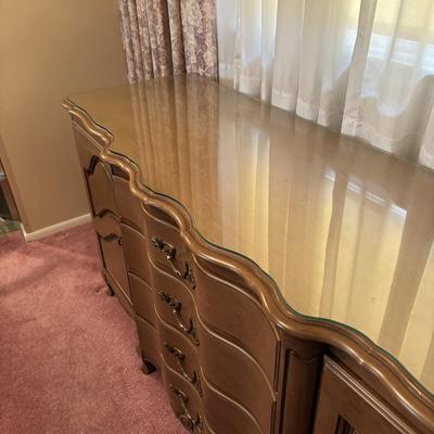 LOT 87: Vintage Dining Room Set: Table w/6 Chairs China Cabinet & Buffet/Server