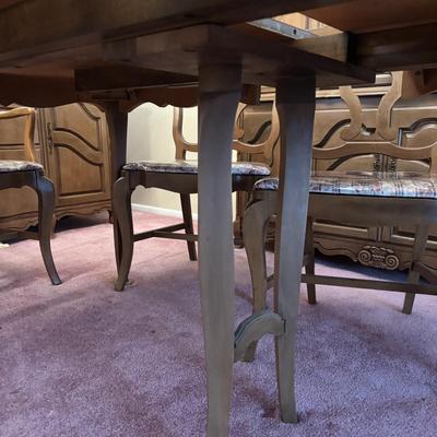 LOT 87: Vintage Dining Room Set: Table w/6 Chairs China Cabinet & Buffet/Server