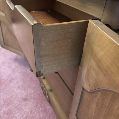 LOT 87: Vintage Dining Room Set: Table w/6 Chairs China Cabinet & Buffet/Server