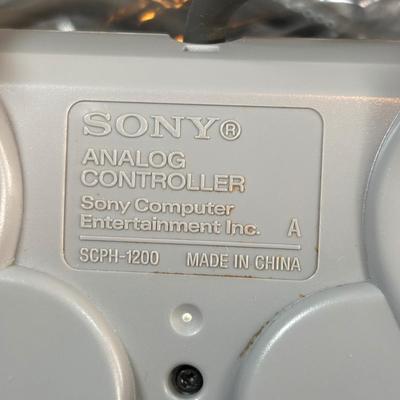 LOT 90: Sony PlayStation SCPH-7001 w/2 Controllers, Memory Card & Cords/Adaptors