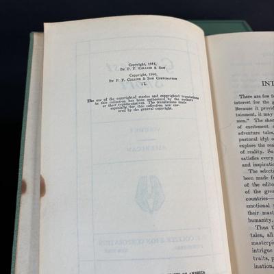 LOT 89: Vintage F.F. Collier & Sons "Greatest Short Stories" Books Vol 1-5