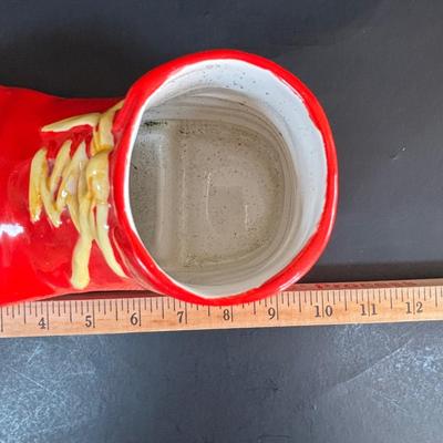 LOT 96: RARE Ronald McDonald's Red Shoe Ceramic Planter, 1988 Mac Tonight Piano, 2000 & 2002 Worldwide Convention Hinged...