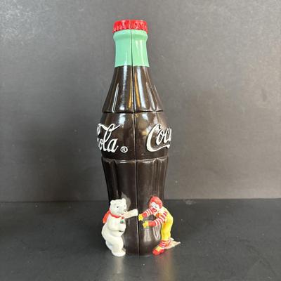 LOT 96: RARE Ronald McDonald's Red Shoe Ceramic Planter, 1988 Mac Tonight Piano, 2000 & 2002 Worldwide Convention Hinged...