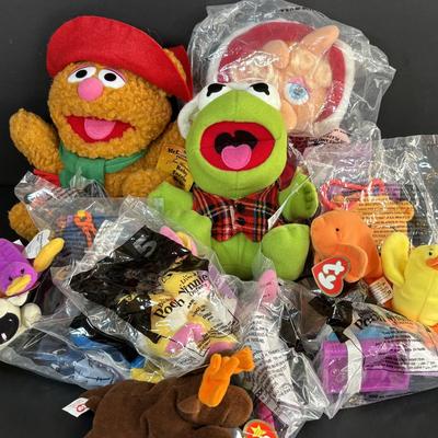 LOT 104: McDonalds 1988 Muppet Babies Fozzie Bear, Miss Piggy, Kermit Plushes, NIP Happy Meal Winnie the Pooh Toys 1-8 and More
