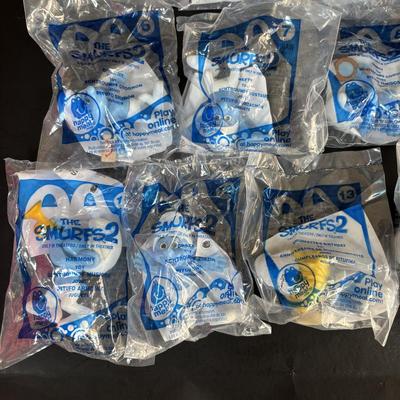 LOT 105 New in Package McDonalds Smurfs 2 Happy Meal Toys: Complete Set of 16