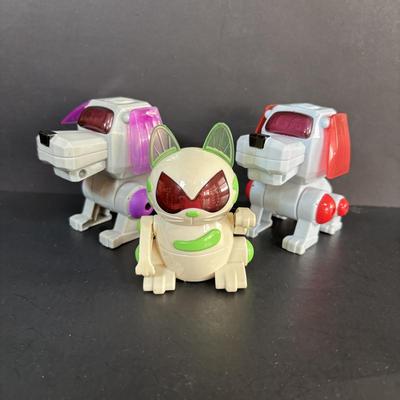 LOT 106: Mcdonald's Yomega Yoyos New in Package & More