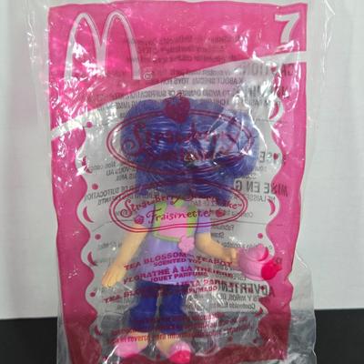 LOT 116: Complete Set of McDonald's Charities TY BEANIES, Incomplete Sets of POLLY POCKET, STRAWBERRY SHORTCAKE, BUILD-A-BEAR, &...