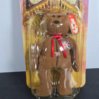 LOT 116: Complete Set of McDonald's Charities TY BEANIES, Incomplete Sets of POLLY POCKET, STRAWBERRY SHORTCAKE, BUILD-A-BEAR, &...