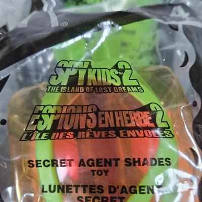 LOT 117: Complete Set of YEAR 2000 TY BEANIES and Incomplete Set of SPY KIDS 2 McDonalds Happy Meal Toys; All in Unopened, Original Packing