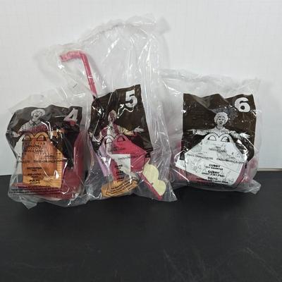 LOT 124: All in Unopened Original Packing; Complete Set of TY BEANIES and Complete Set of RETURN TO NEVERLAND Happy Meal Toys