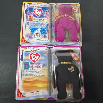 LOT 124: All in Unopened Original Packing; Complete Set of TY BEANIES and Complete Set of RETURN TO NEVERLAND Happy Meal Toys