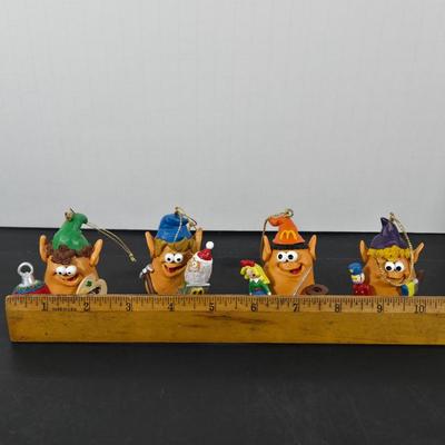 LOT 129: "SANTA'S MERRY MCNUGGETS ORNAMENTS" ,TINY TIM & Small Dept. 56 Ornaments, and Dept. 56 1999 "THE FIRST...