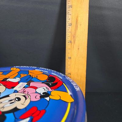 LOT 130: McDonald's OLIVER & COMPANY, CINDERELLA'S MICE, & RESCUERS DOWN UNDER Ornaments & Disney Tins