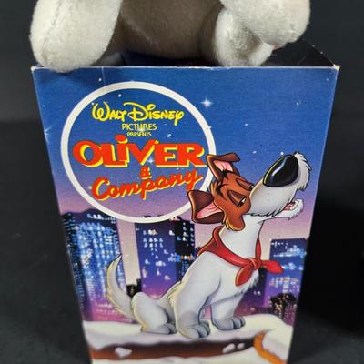 LOT 130: McDonald's OLIVER & COMPANY, CINDERELLA'S MICE, & RESCUERS DOWN UNDER Ornaments & Disney Tins