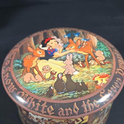 LOT 130: McDonald's OLIVER & COMPANY, CINDERELLA'S MICE, & RESCUERS DOWN UNDER Ornaments & Disney Tins