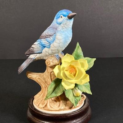 LOT 163: Collection of Andrea / Andrea by Sadek Porcelain Bird Figurines