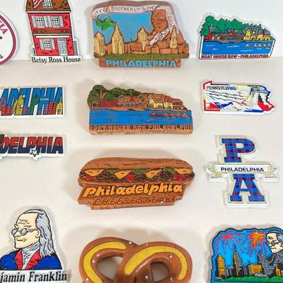 LOT 171: Philadelphia Sports Bobble Heads (McDonald's) and Magnetic Collection - Allen Iverson (76ers), Jim Thome / Pat Burrell...