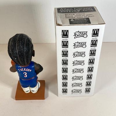 LOT 171: Philadelphia Sports Bobble Heads (McDonald's) and Magnetic Collection - Allen Iverson (76ers), Jim Thome / Pat Burrell...