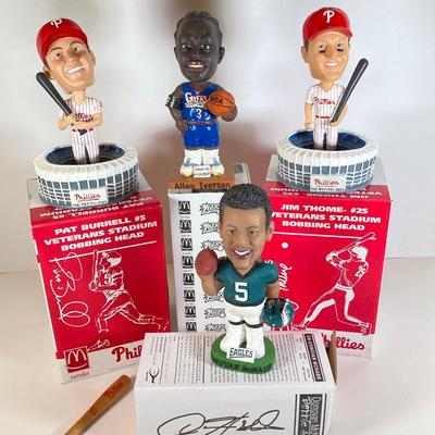LOT 171: Philadelphia Sports Bobble Heads (McDonald's) and Magnetic Collection - Allen Iverson (76ers), Jim Thome / Pat Burrell...
