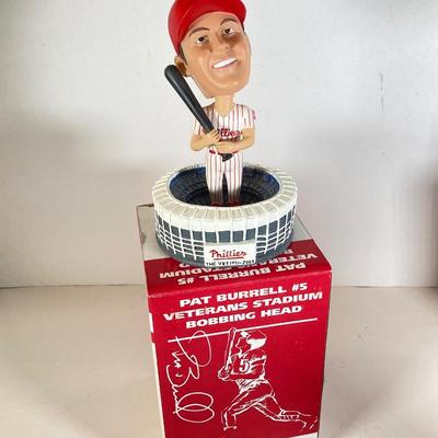 LOT 171: Philadelphia Sports Bobble Heads (McDonald's) and Magnetic Collection - Allen Iverson (76ers), Jim Thome / Pat Burrell...