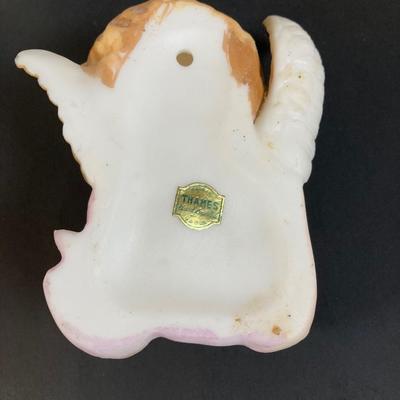 LOT 175: Collection of Vintage Angels - Lighted, Musical and More