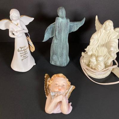 LOT 175: Collection of Vintage Angels - Lighted, Musical and More