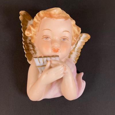 LOT 175: Collection of Vintage Angels - Lighted, Musical and More