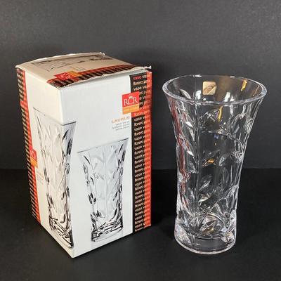 LOT 179: RCR Crystal Italy Entertaining Collection - Vase, Jug, Centerpiece and Bowl