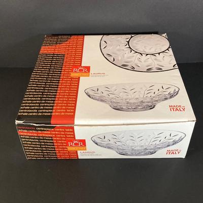 LOT 179: RCR Crystal Italy Entertaining Collection - Vase, Jug, Centerpiece and Bowl