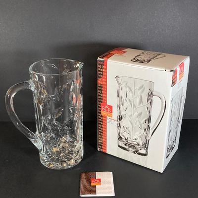LOT 179: RCR Crystal Italy Entertaining Collection - Vase, Jug, Centerpiece and Bowl