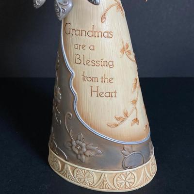 LOT 199: Family / Grandma Home Decor - Elements' "Grandma" by Barbara McDonald Figurine, Yankee / The White Barn Candle Co...