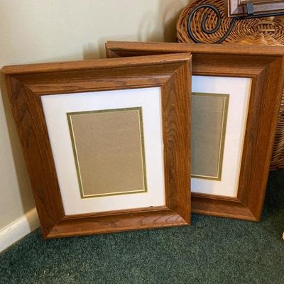 LOT 202: Large Home Decor Collection - Wicker Basket, Frames, Easel, Prints, Candles, Candle Holders and More