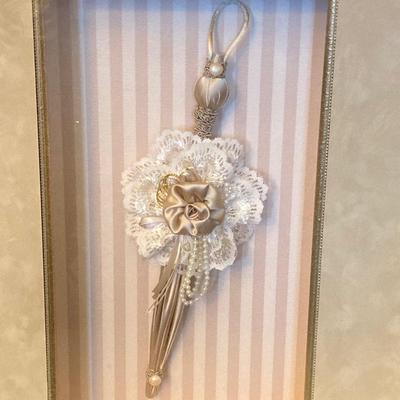 LOT 203: Decorative Resin Bust / Statue and Pair of Artex Inc. Shadow Boxes