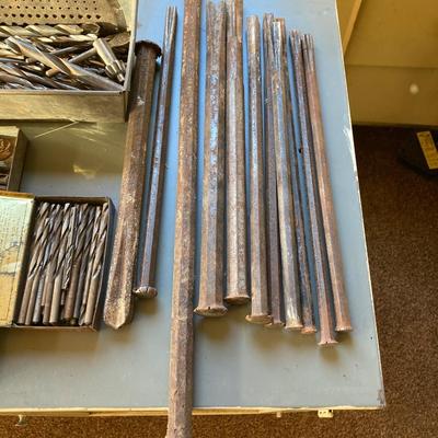 LOT 213: The Globe-Wernicke Co. Metal Horizontal Storage Unit with Contents of Large Tool Lot (Files, Drill Bits, Chisels and More)