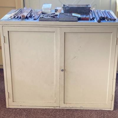 LOT 213: The Globe-Wernicke Co. Metal Horizontal Storage Unit with Contents of Large Tool Lot (Files, Drill Bits, Chisels and More)