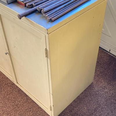 LOT 213: The Globe-Wernicke Co. Metal Horizontal Storage Unit with Contents of Large Tool Lot (Files, Drill Bits, Chisels and More)