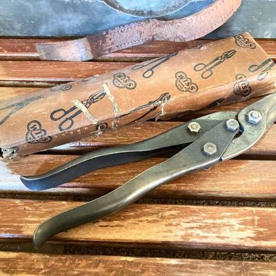 LOT 217: Vintage / Antique Tools - Metal Stamping, Wiss Shears / Cutters, Pexto / Kraeuter Rivet Burr Tools, Copper Chains, Molding Plane...